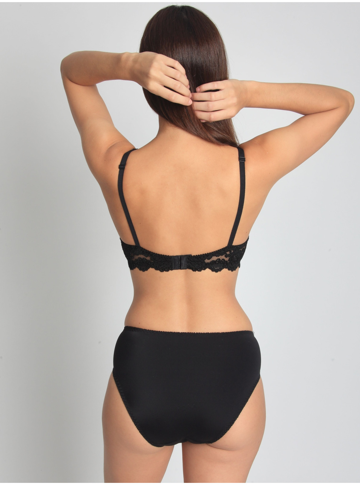 Podprsenka s kosticemi CLASSIC LACE Podprsenka s kosticemi CLASSIC LACE